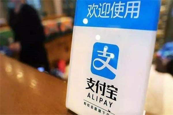 英雄联盟卖号平台哪个好？